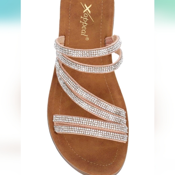 Sandals - Picture 3 of 10